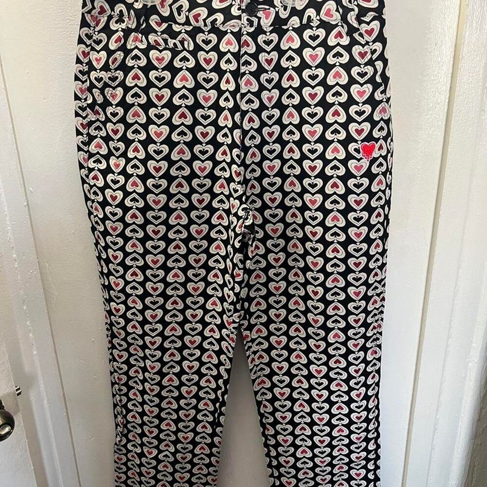Emotionally unavailable pants